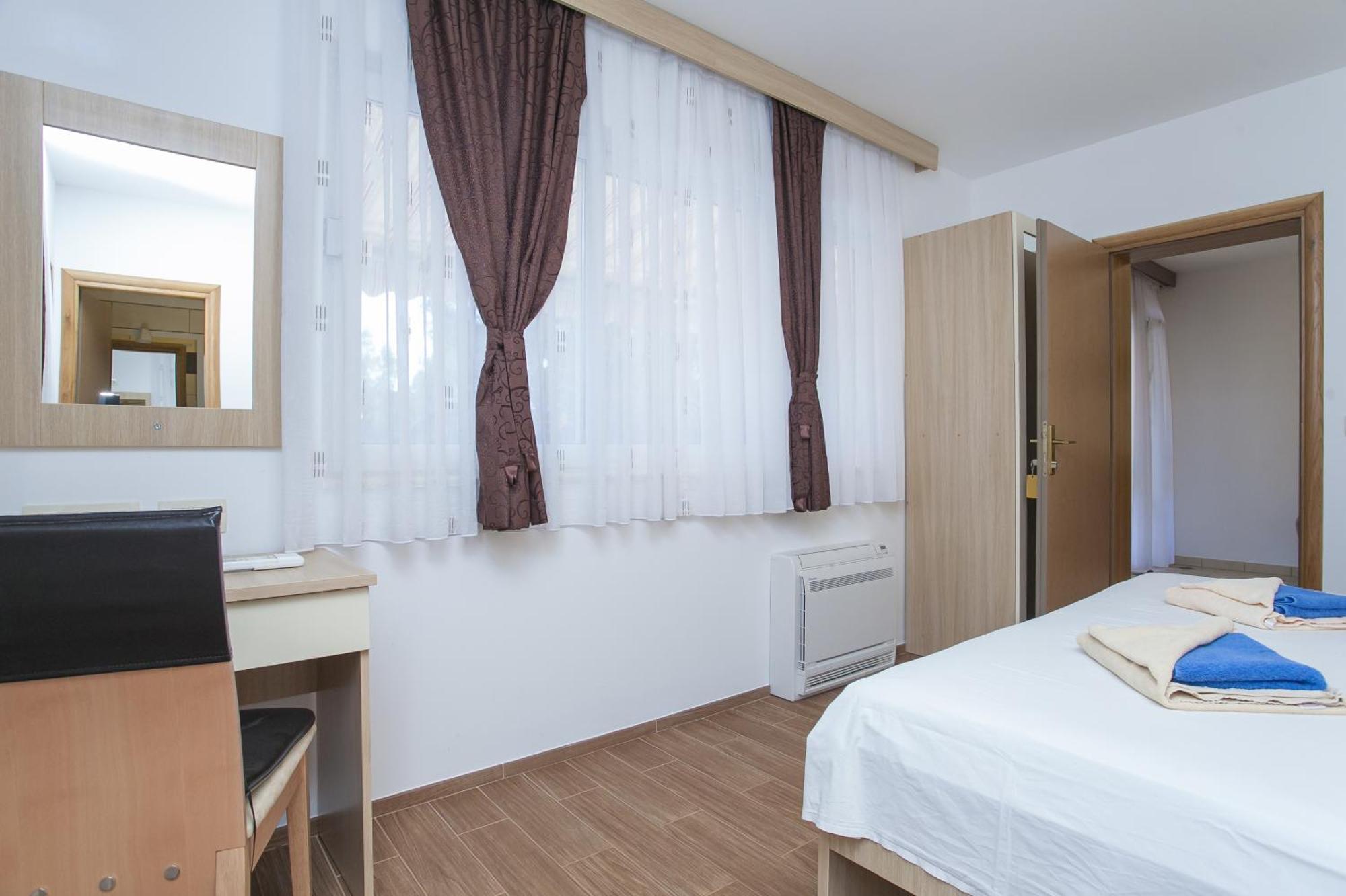 Apartments Villa Maris Lumbarda Habitación foto